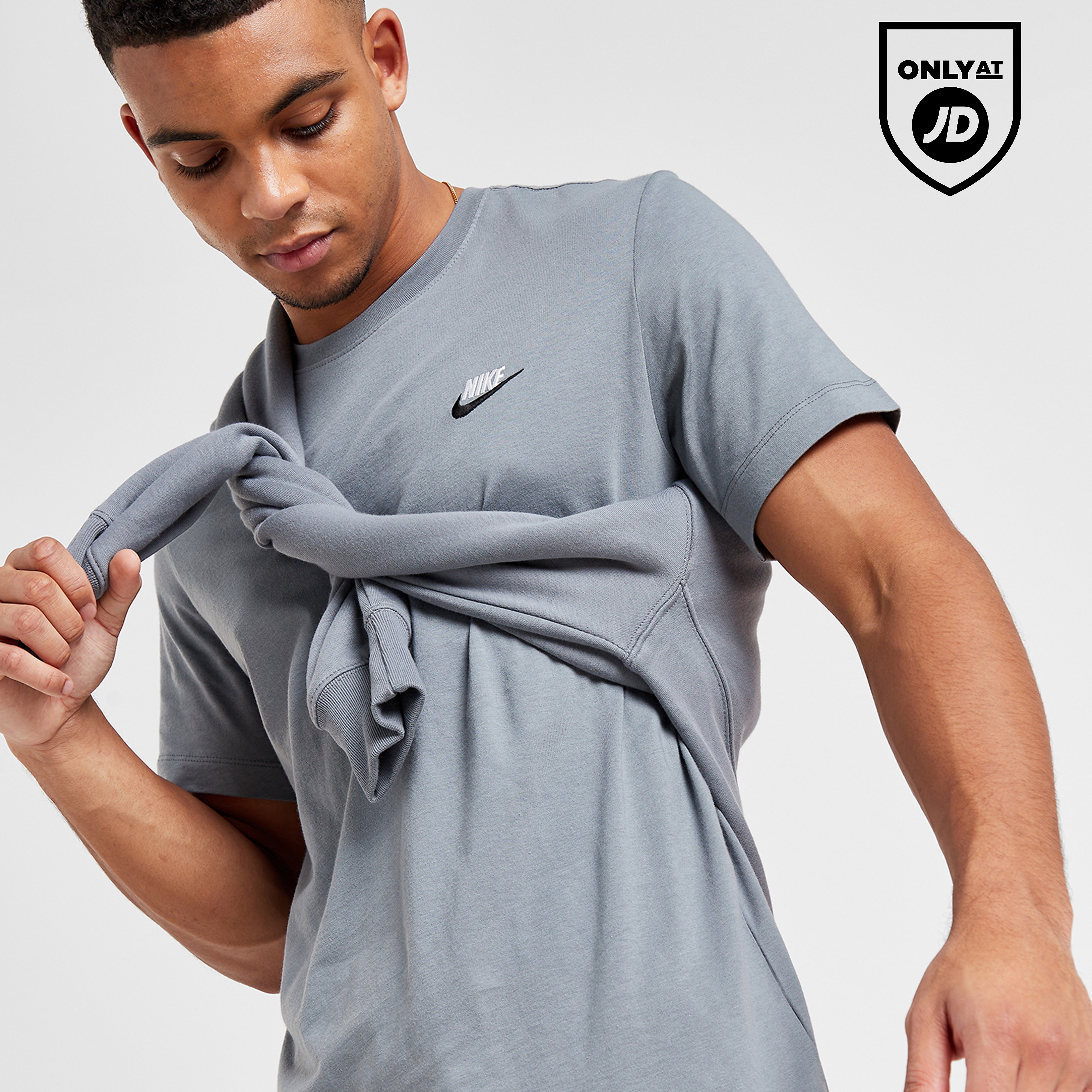 Nike Core T-Shirt