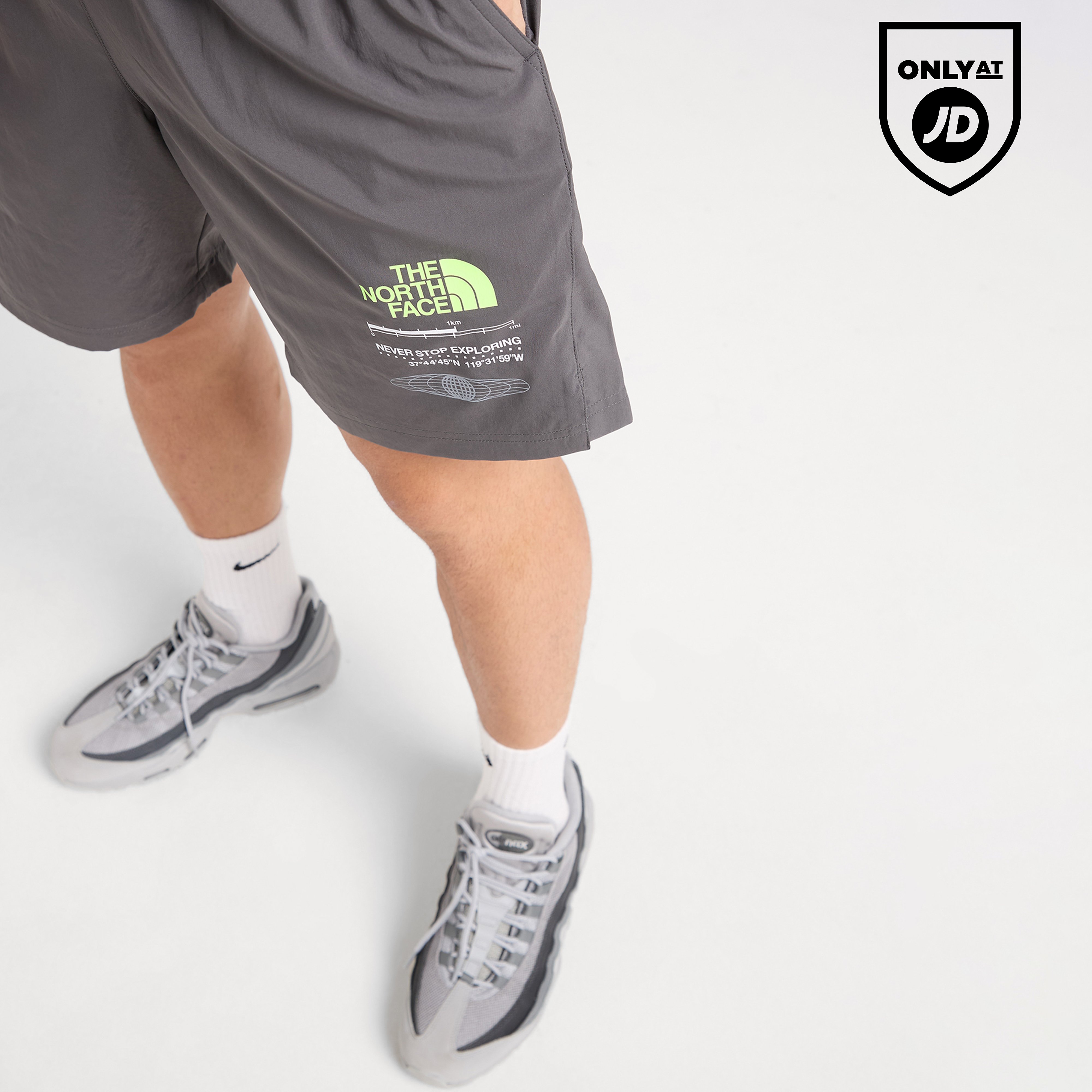The North Face Graphic Reaxion Shorts