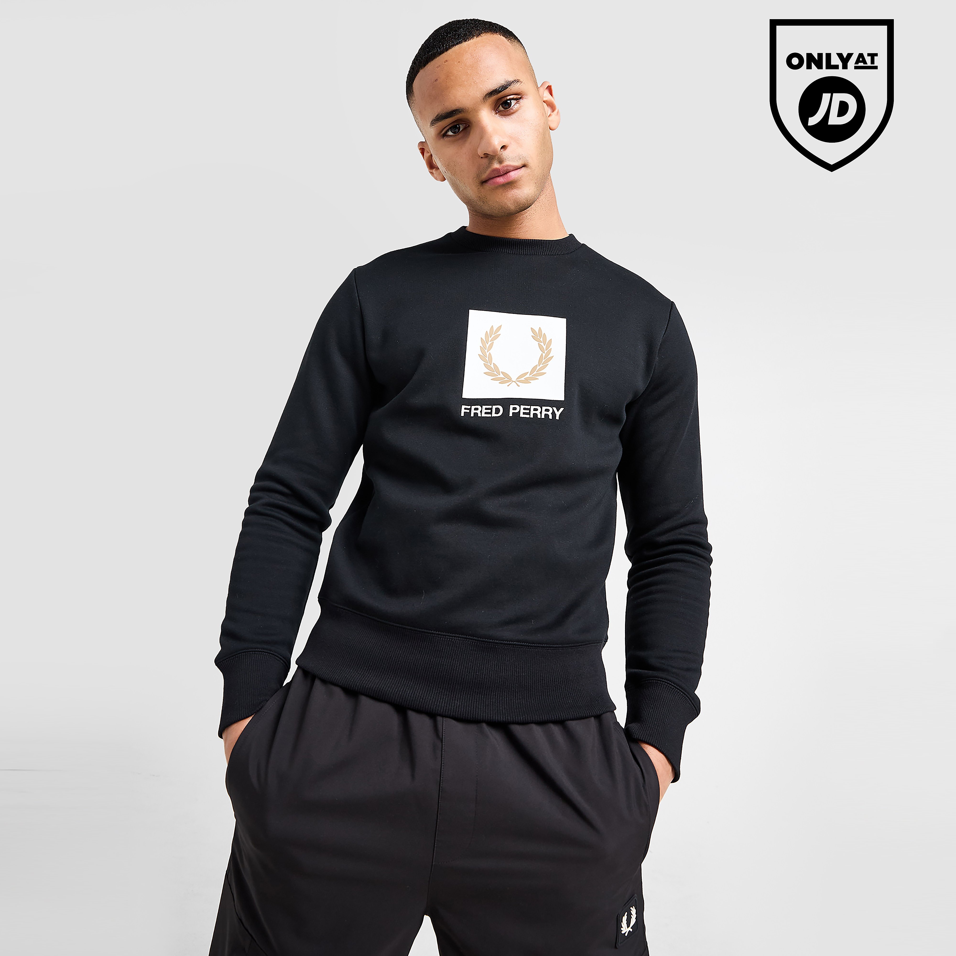 Fred Perry Logo Crew Sweatshirt