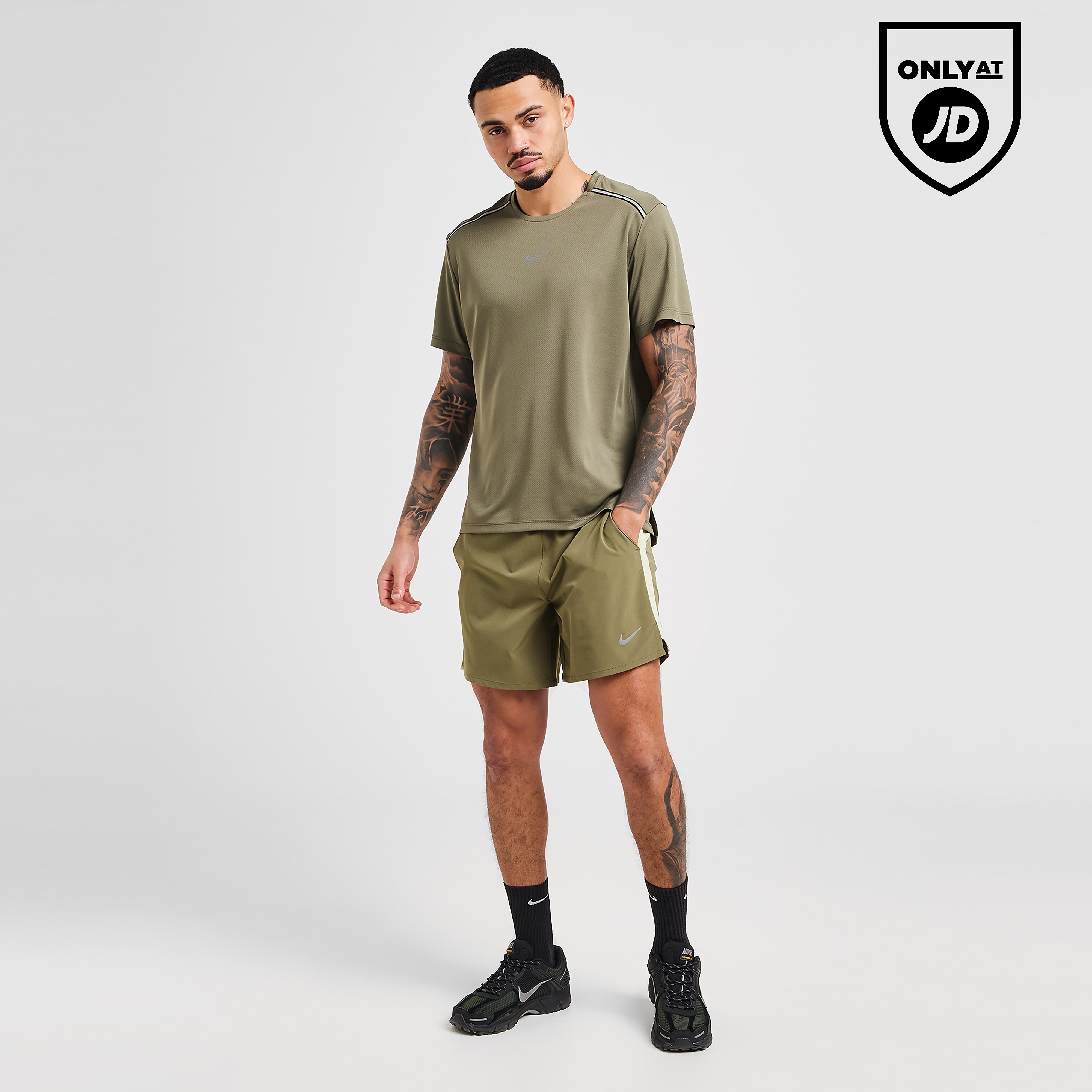 Nike Challenger 7" Shorts