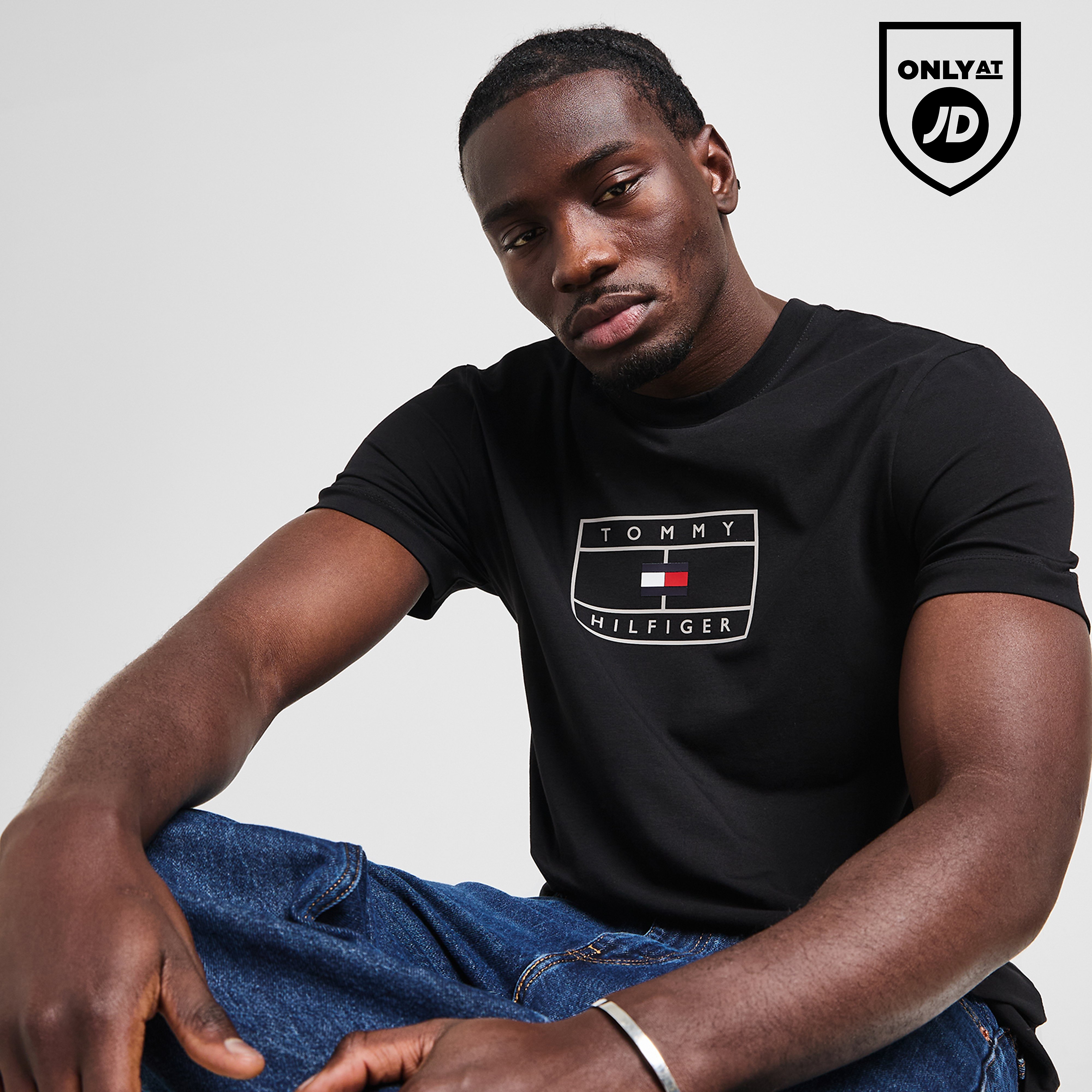 Tommy Hilfiger Flag T-Shirt