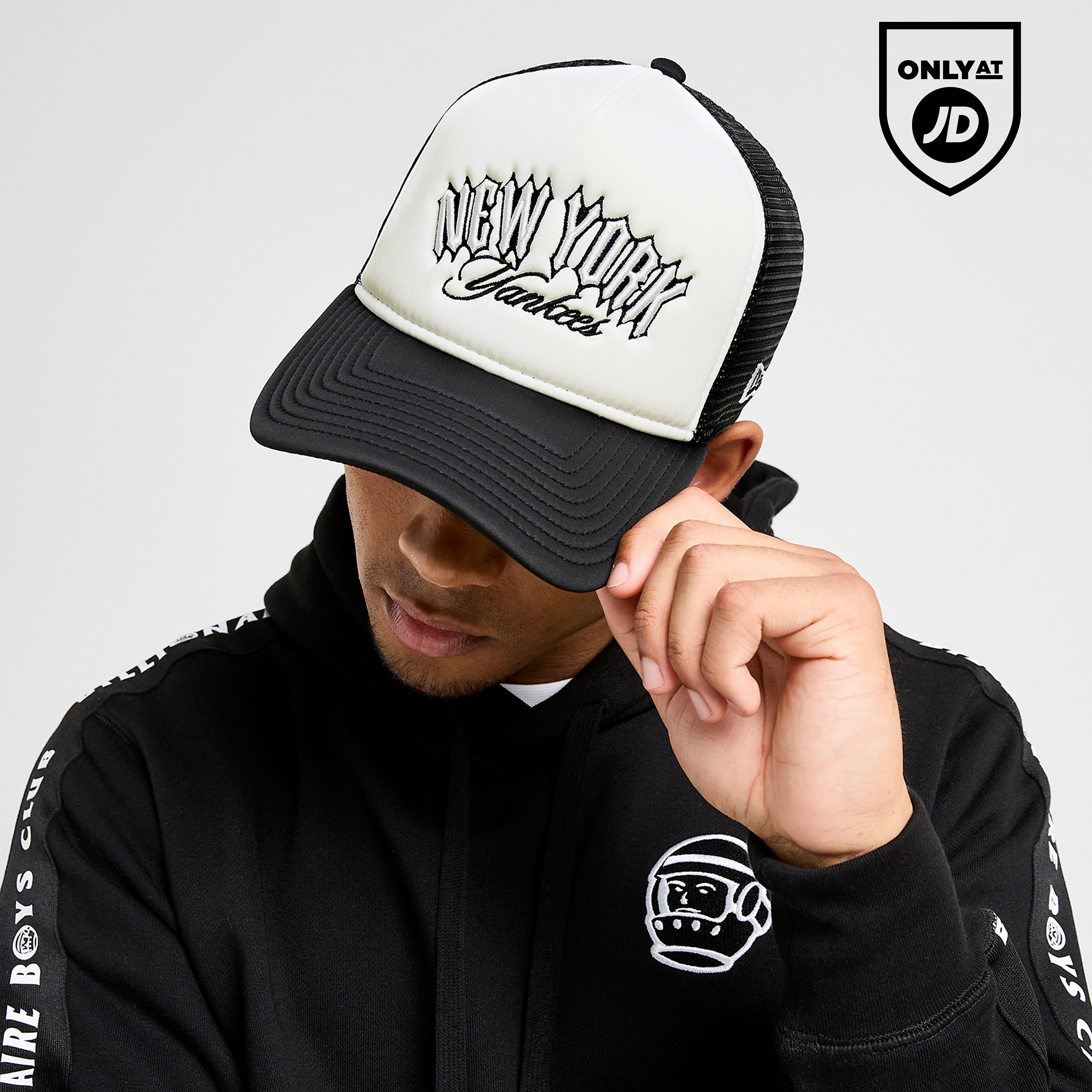 New Era MLB New York Yankees Trucker Cap