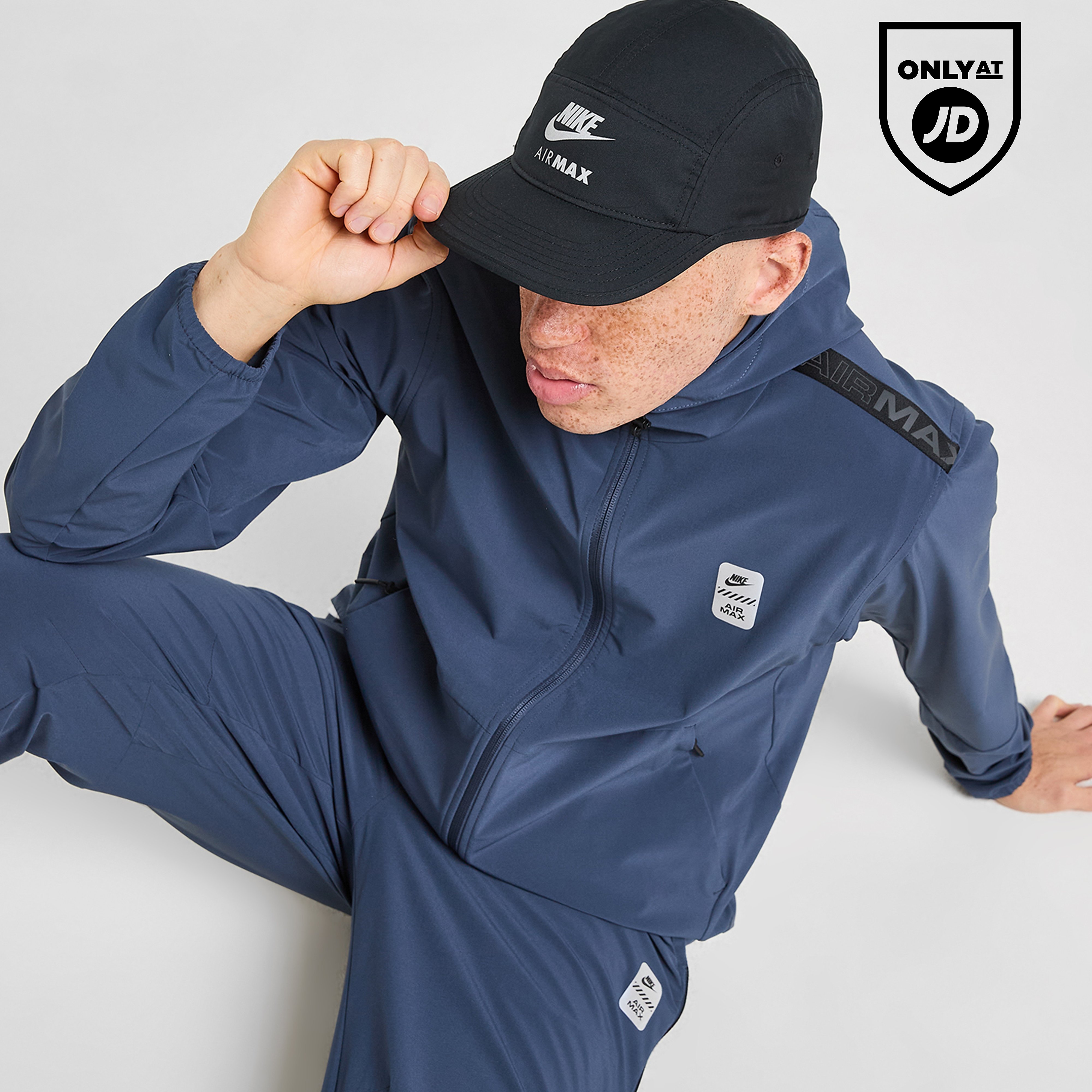 Nike Air Max Tape Full Zip Jacket