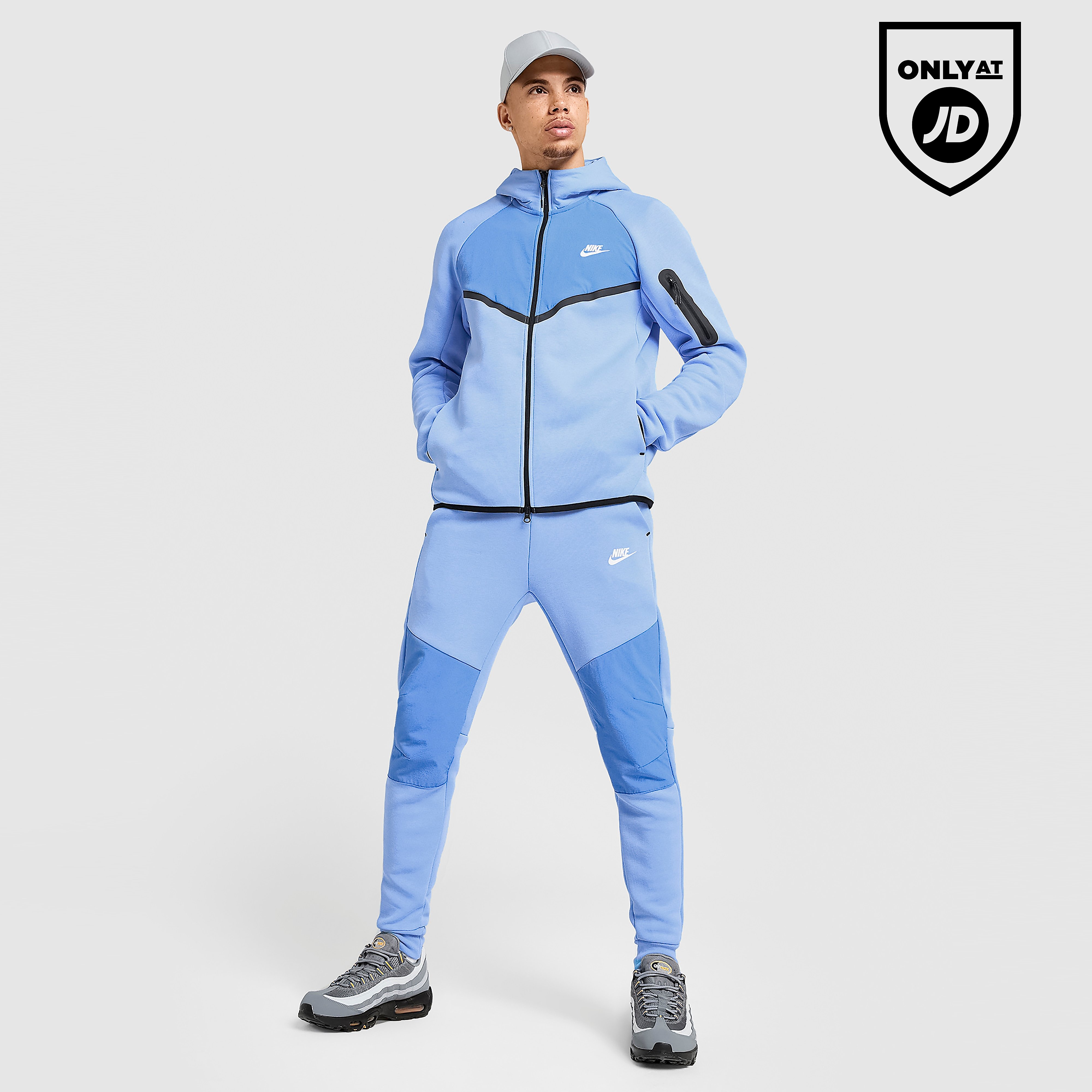 Nike Tech Mix Joggers