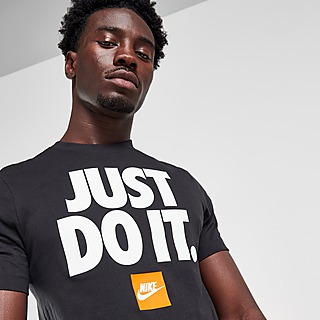 T-Shirt Nike Homme - blanc, noir et coloris exclusifs - JD Sports