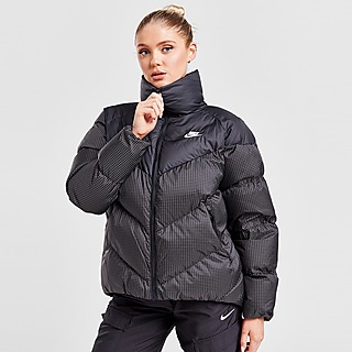 Nike Women's Sportswear Sherpa Windrunner Jacket (Black, X