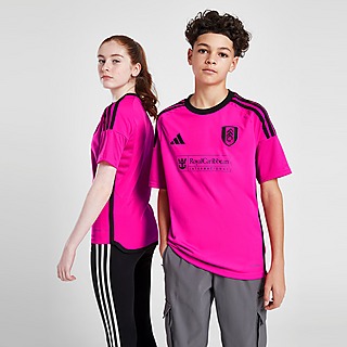 4 - 10  Pink Clothing - JD Sports Global