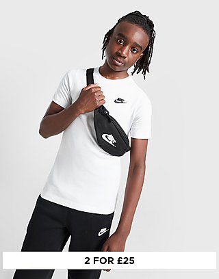 Nike Small Logo T-Shirt Junior