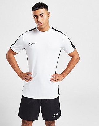 Nike Football Training Wear | Tracksuits, T-Shirts, Academy | JD Sports UK
