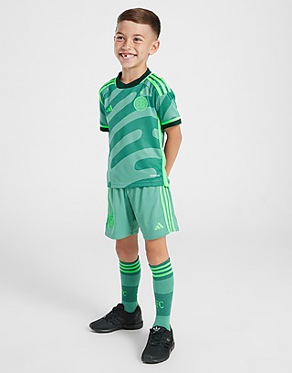 Celtic's new third kit has been released – and it's PINK - Belfast