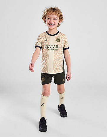 Nike Younger Kids' Football 3-Piece Kit Paris Saint-Germain 2023/24 Fourth