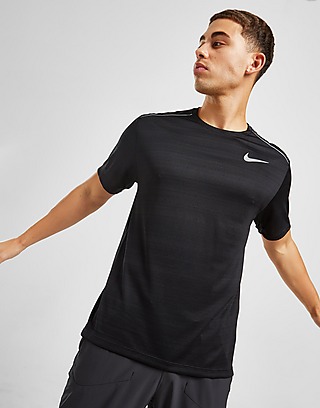 Nike Miler Dri-FIT Short Sleeve T-Shirt