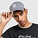 Grey New Era MLB 9FORTY New York Yankees Cap