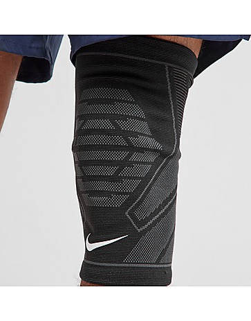 Nike Pro Knitted Knee Sleeves