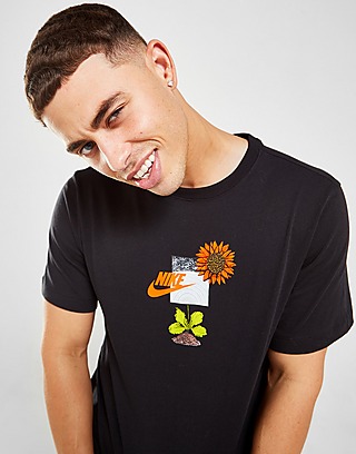 Nike Sportswear Floral Sole T-Shirt
