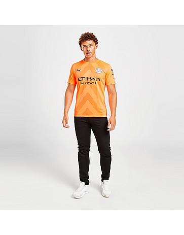 Puma Manchester City FC 2022/23 Goalkeeper Home Shirt