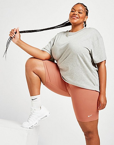 Nike Plus Size Core Swoosh Cycle Shorts