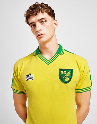 All Sizes Available Clothing Gender-Neutral Adult Clothing Tops & Tees T-shirts Norwich City FC Carrow Road Retro Football Team T-Shirt 