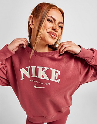 Nike Fleece Varsity Oversized Crew Sweatshirt