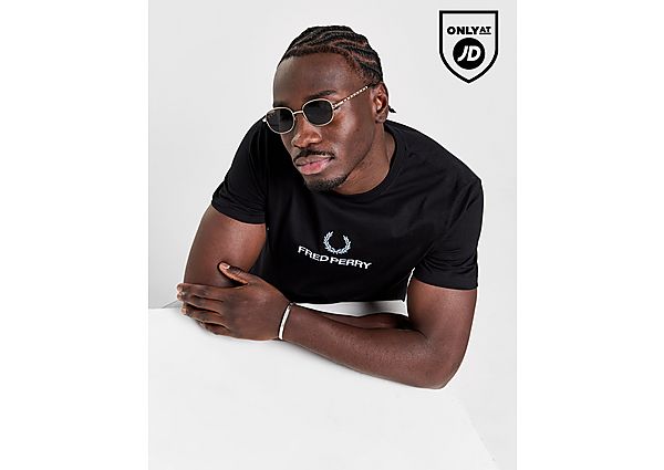 Fred Perry Global Stack Logo T-Shirt Black- Heren