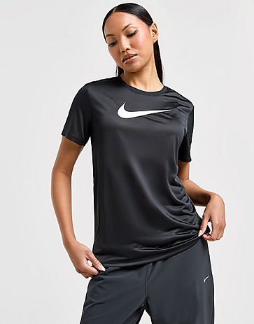 Nike Training Essential Swoosh T-Shirt