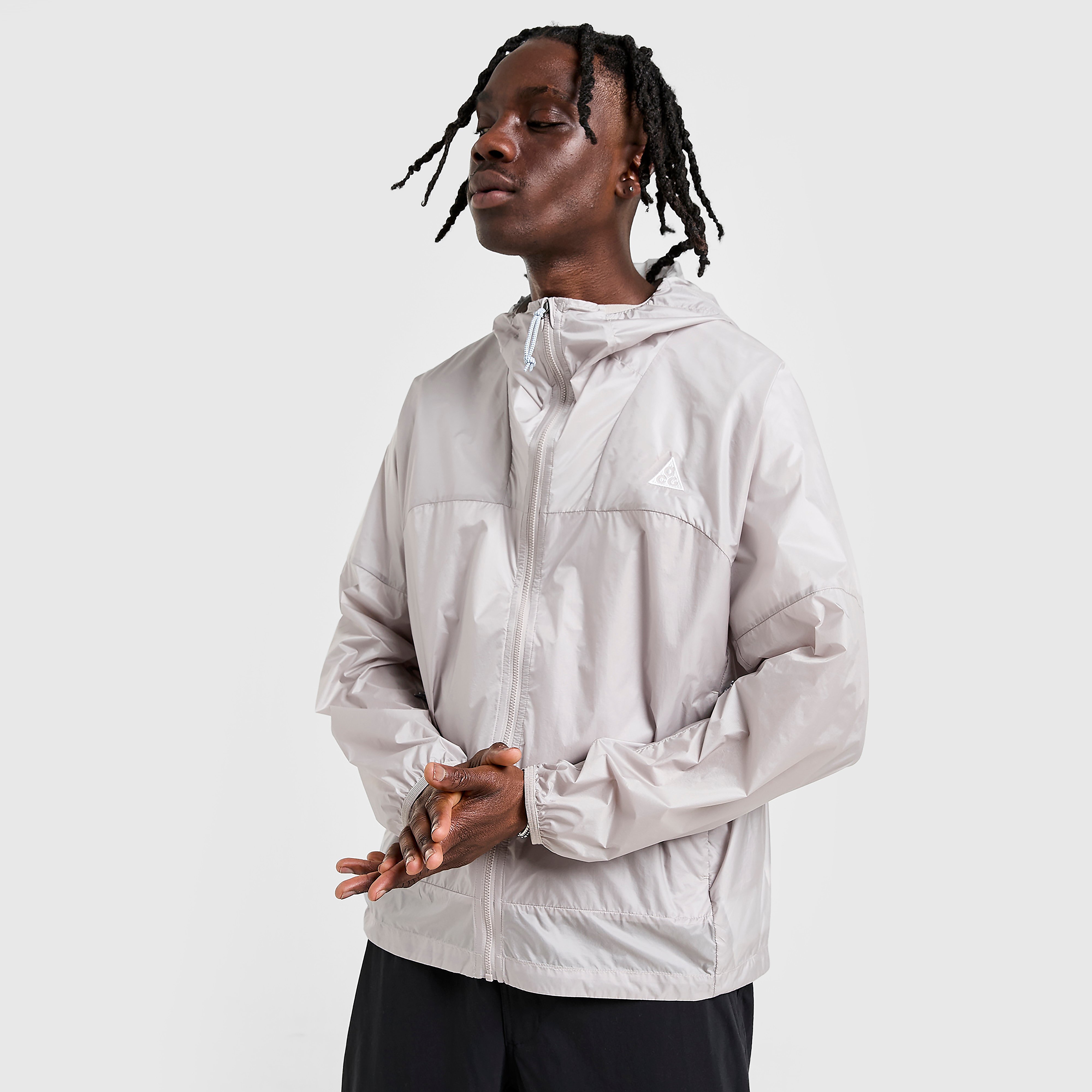 Nike ACG Light Windrunner Jacket