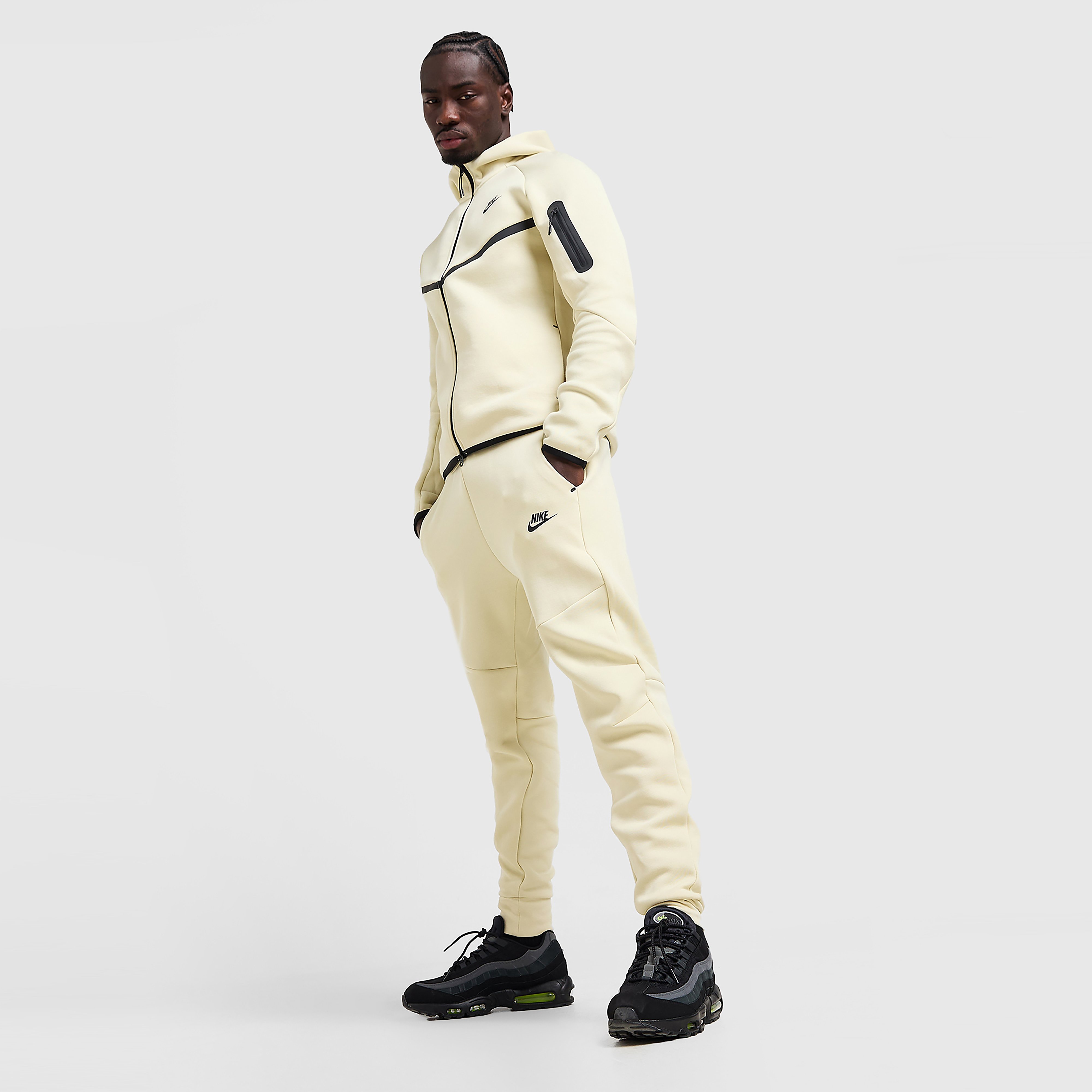 Nike Tech Fleece Joggers