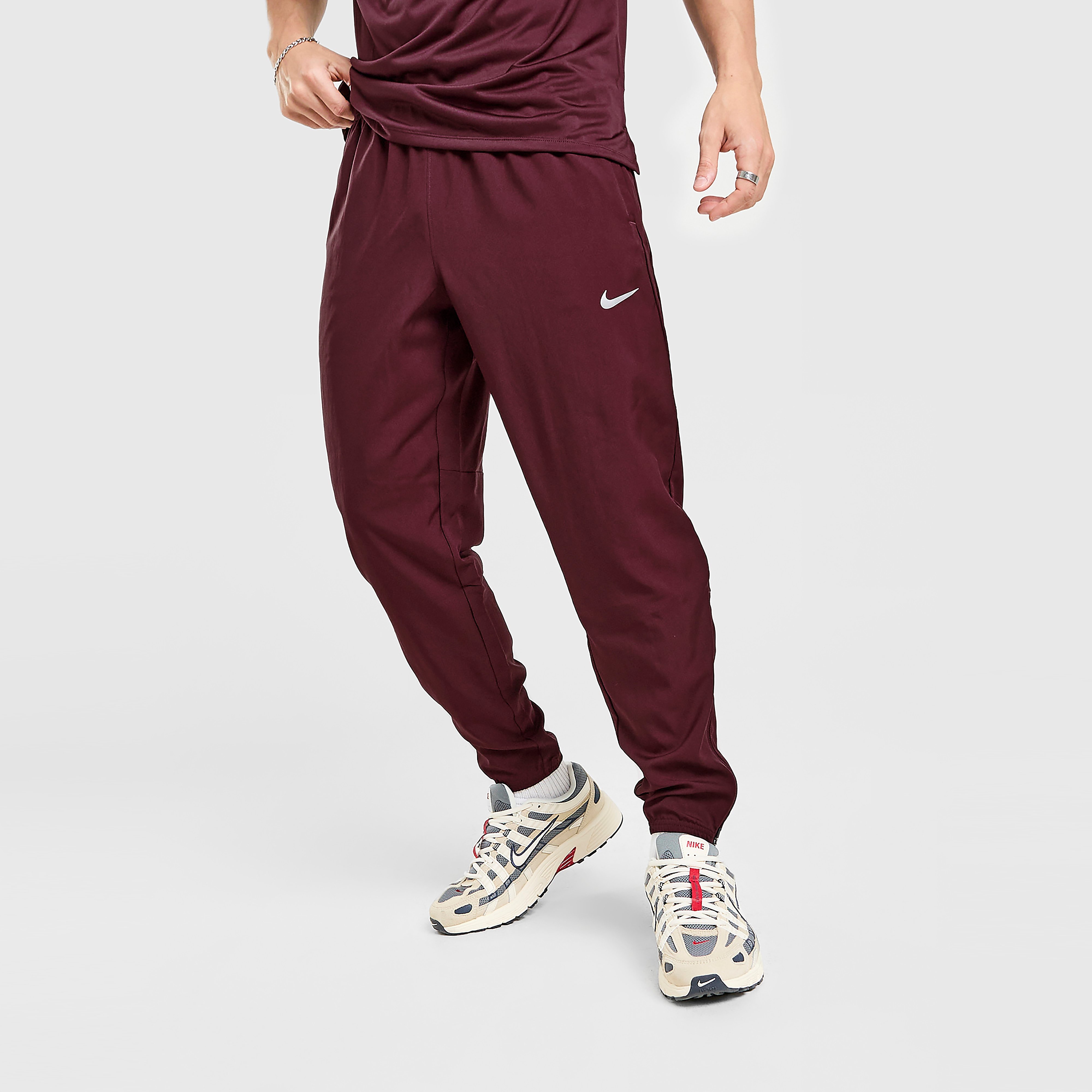 Nike Challenger Woven Track Pants