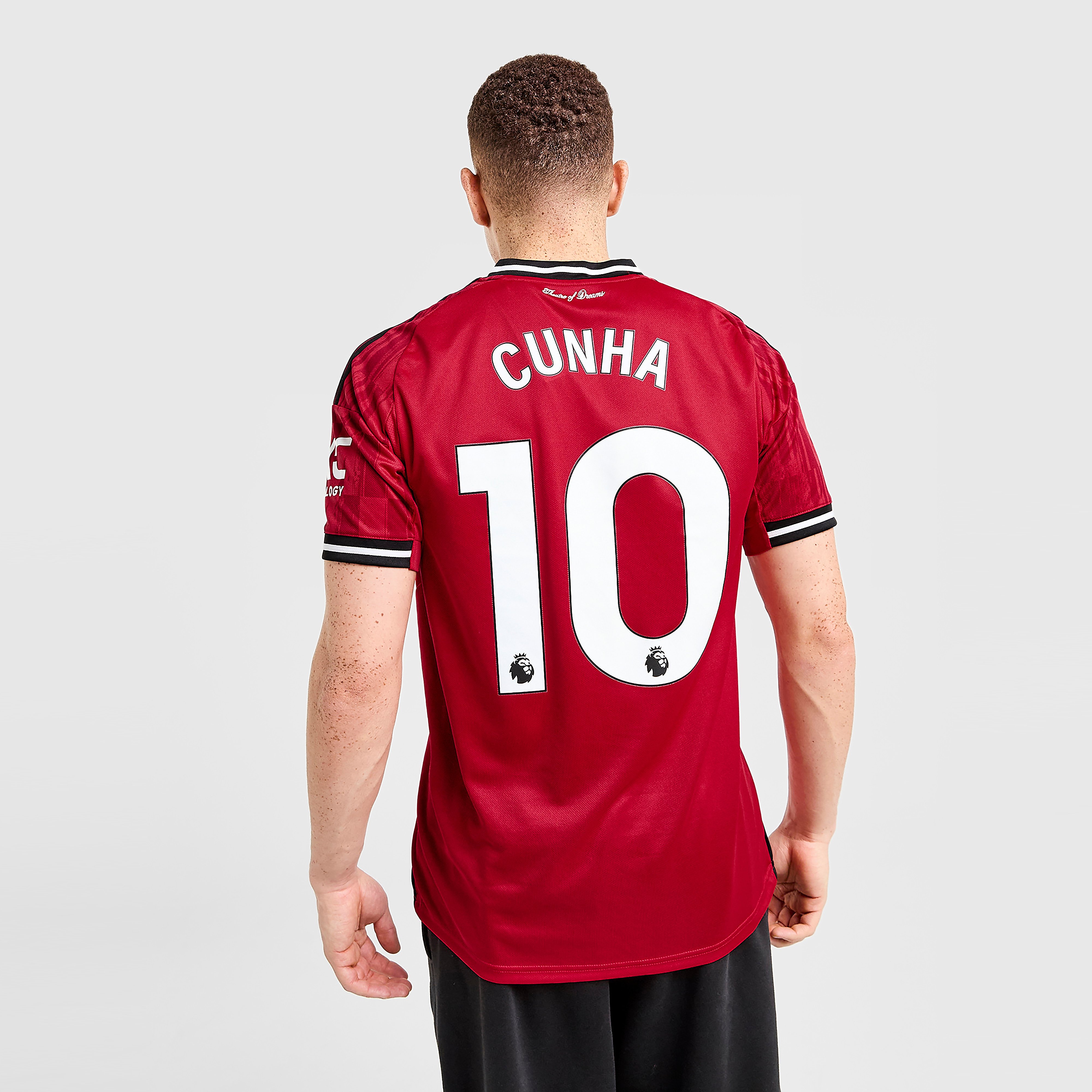 adidas Manchester United FC 2025/26 Cunha #10 Home Shirt