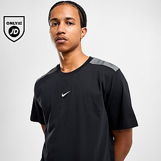 Nike Swoosh T-Shirt