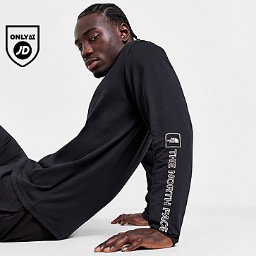 The North Face Linear Logo Long Sleeve T-Shirt