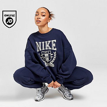 Nike Varsity Oversized Crew Sweatshirt