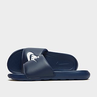 Nike Victori Slide