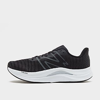 New Balance FuelCell Propel v4