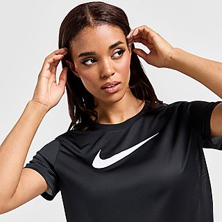 Nike Training Essential Swoosh T-Shirt