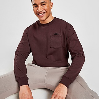 Nike Premium Essential Long Sleeve T-Shirt