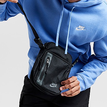 Nike Elemental Premium Crossbody Bag