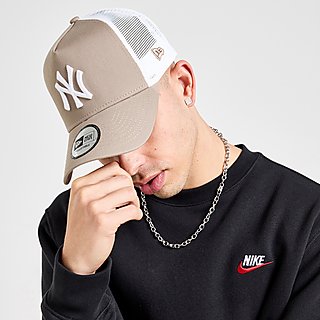 New Era MLB New York Yankees Snapback Trucker Cap