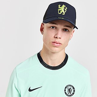 New Era Chelsea FC Seasonal Pop Trucker Cap