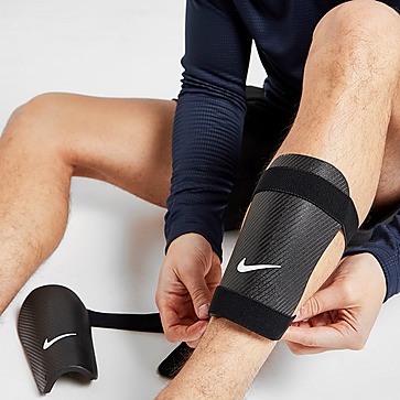 Nike Schienbeinschützer