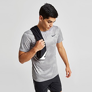 Nike Small Cooling Handtuch