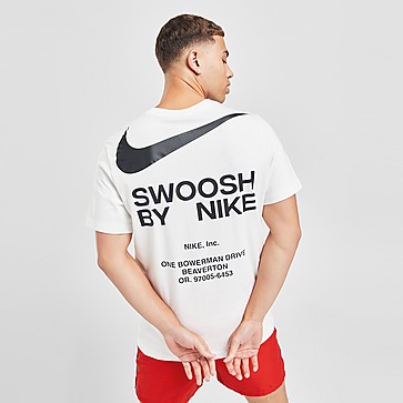Nike Large Swoosh T-Shirt Herren