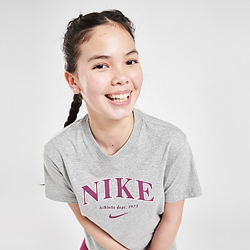 Nike Girls' Trend Boyfriend T-Shirt Kinder