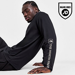 The North Face Linear Logo Long Sleeve T-Shirt