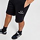 Schwarz Fred Perry Stack Shorts