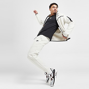 Nike pantalón de chándal Tech