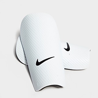 Nike espinilleras