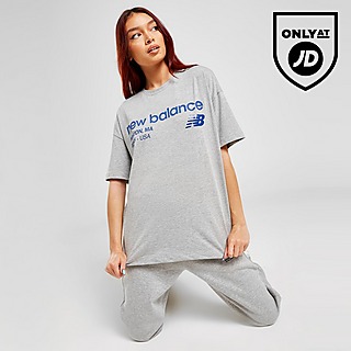 New Balance Logo Boyfriend T-Shirt