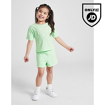 Nike Girls' Varsity T-Shirt/Shorts Set Children