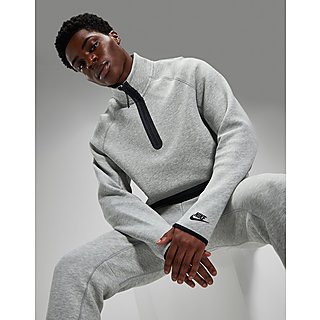 Nike Tech 1/2 Zip Sweatshirt